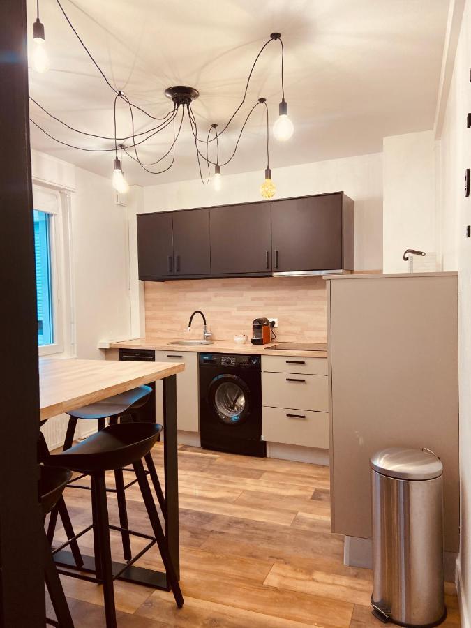 Appartement 2 Chambres Avec Terrasse Vue Sur Jardin Arbore ポンタルリエ エクステリア 写真